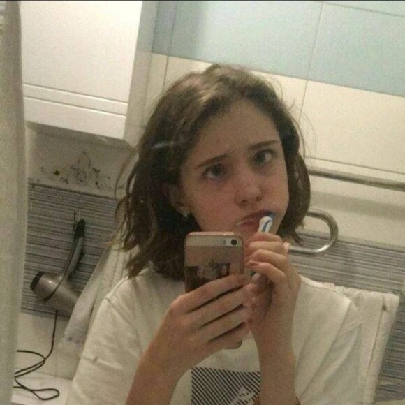 48hs1pxechjr
